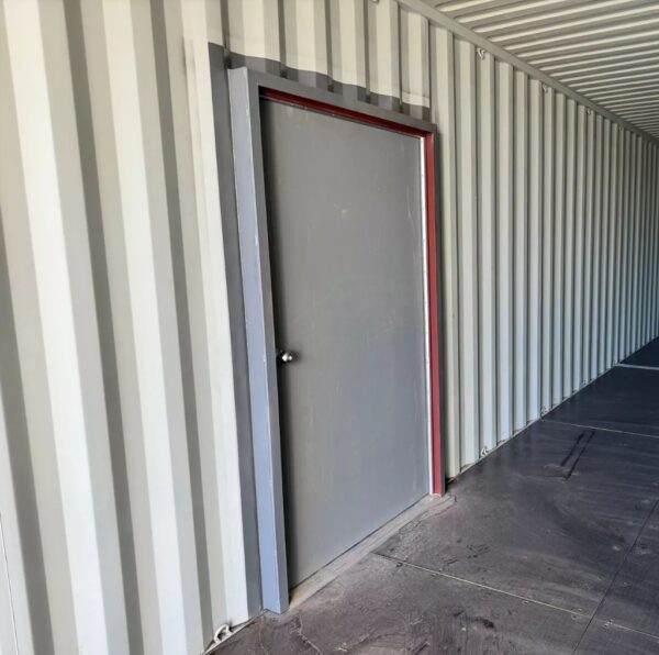 40ft shipping container with man door